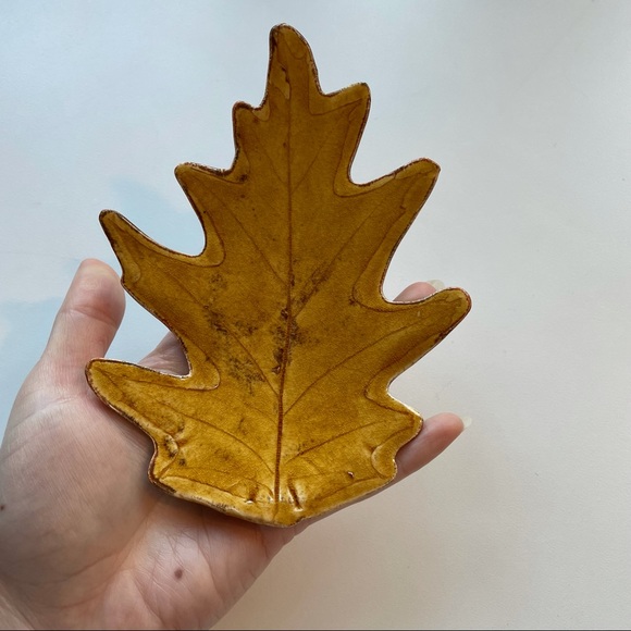 Bantam Tileworks Handmade Ceramic Autumn Leaf - Picture 3 of 3